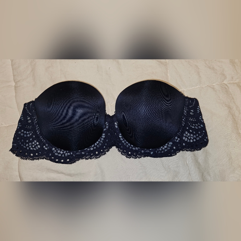 VS NWOT Dream Angels Victoria's Secret Strapless Push up Blue 32B Bra